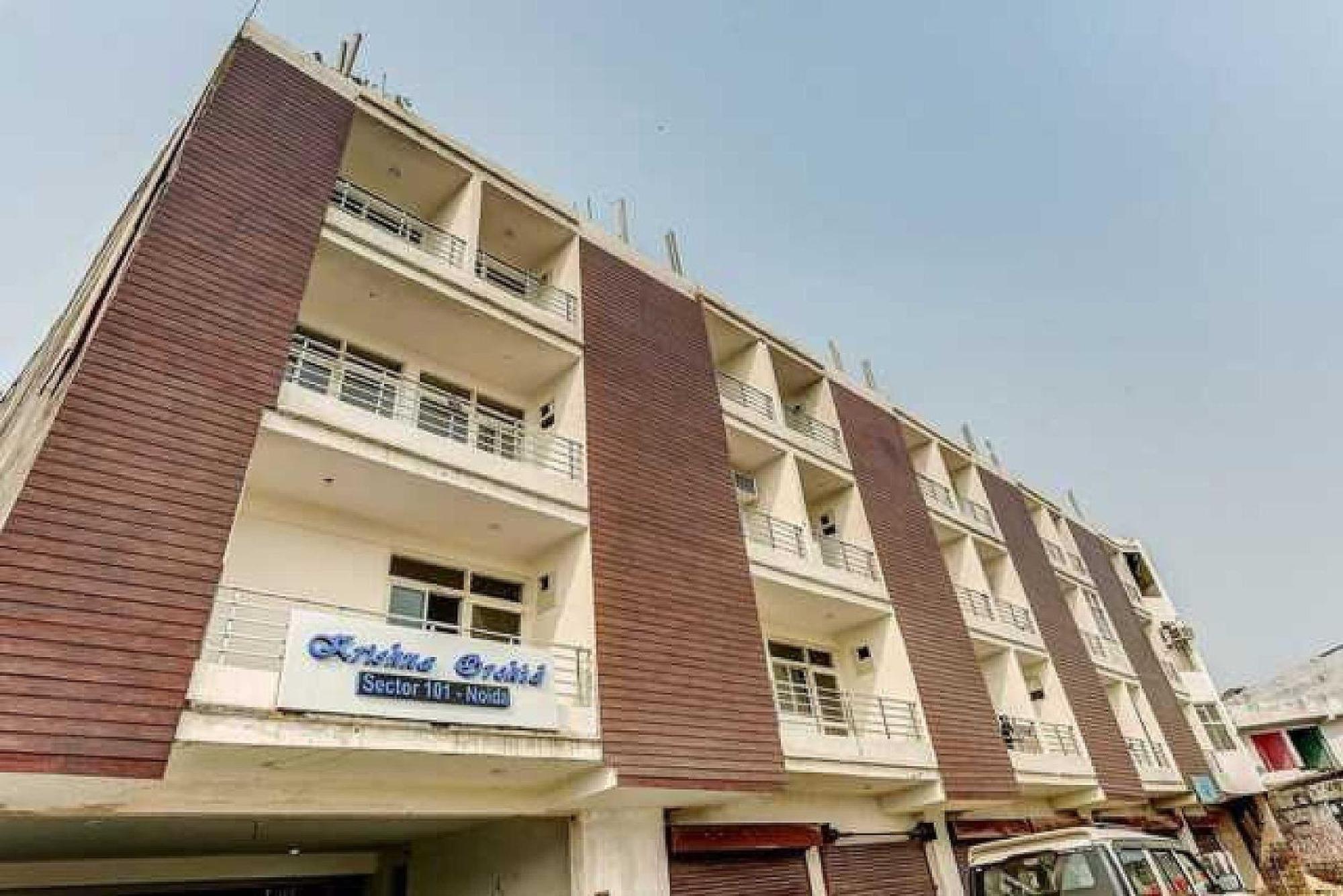 Hotel O Krishna Orchid Near Noida Sector 81 Metro Station Exteriér fotografie